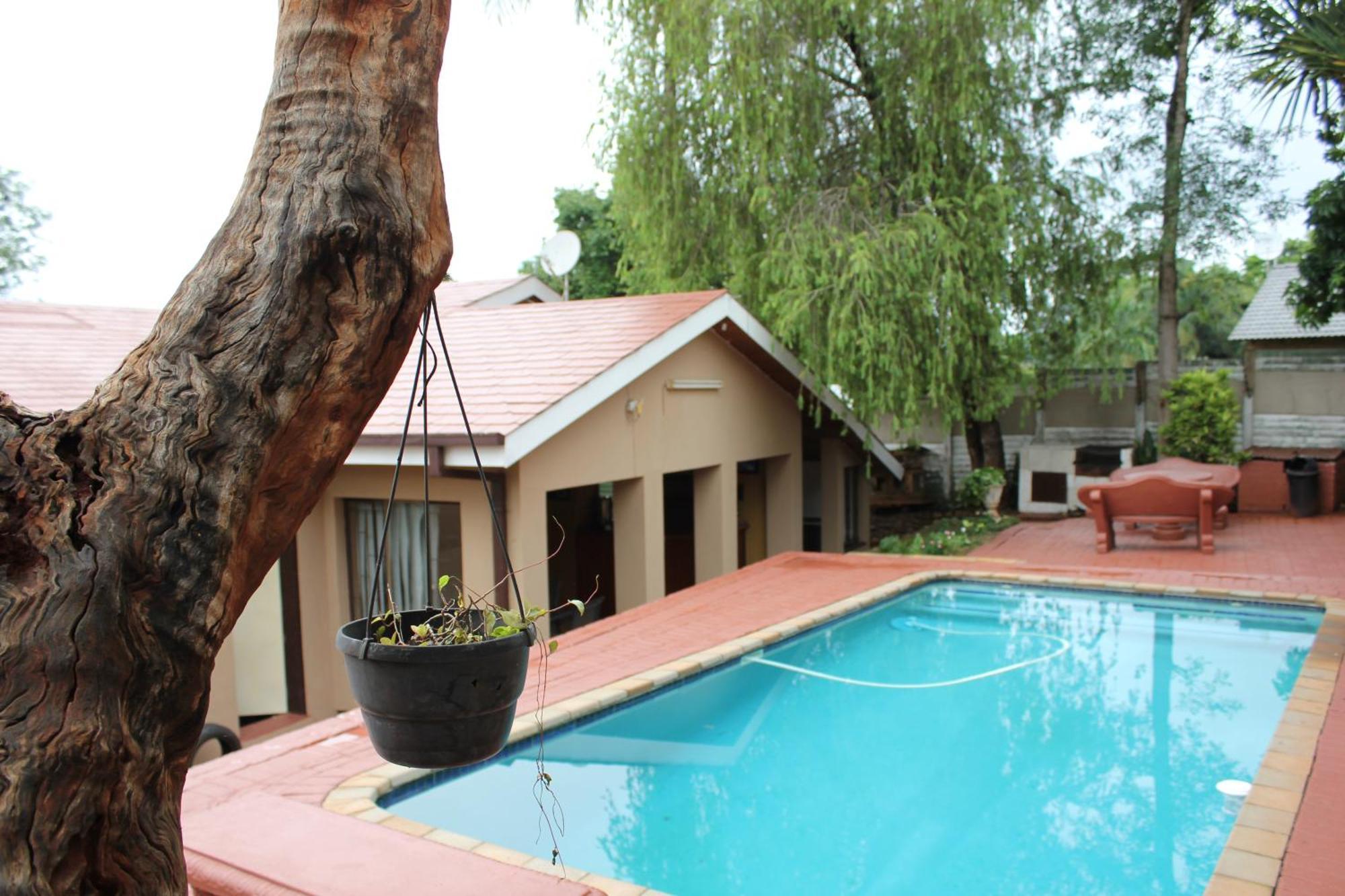 Tzaneen Guest House 외부 사진